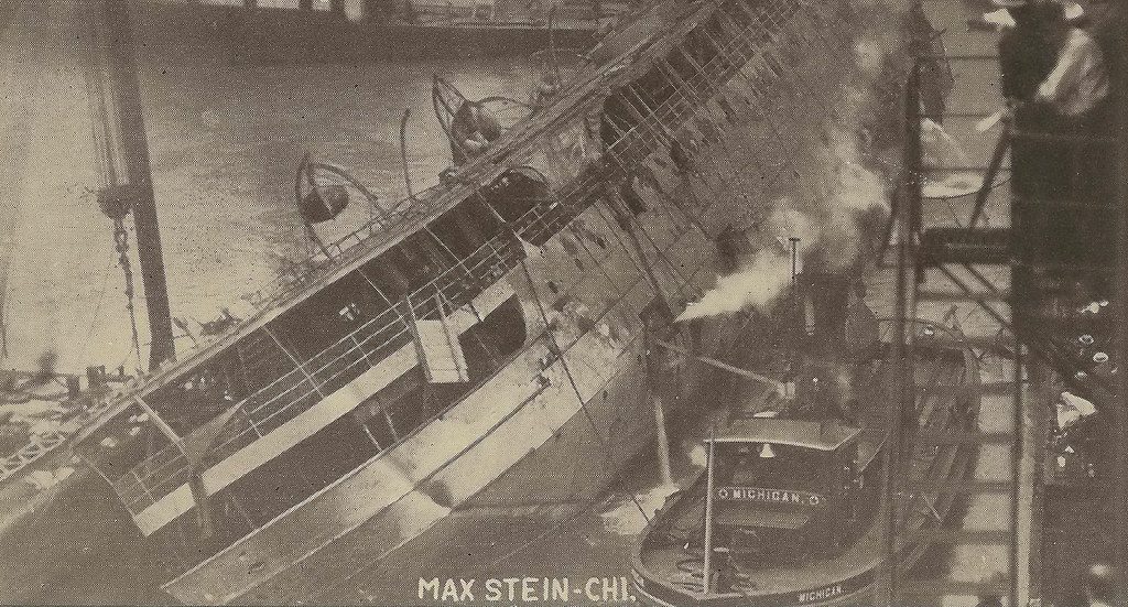 vintage photo of the ss eastland overturned in the river